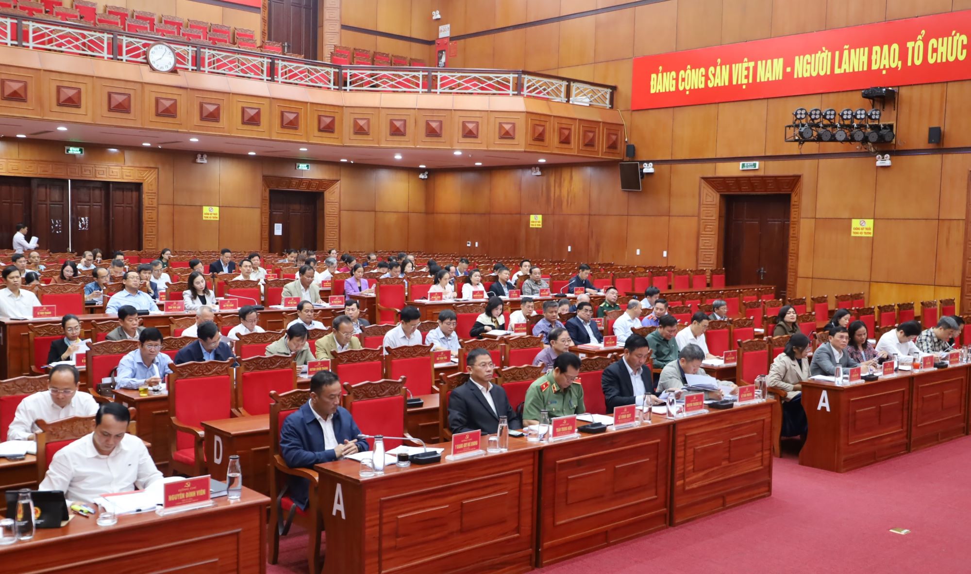 Khai mạc Hội nghị Ban Chấp hành Đảng bộ tỉnh lần thứ 27 (mở rộng)